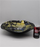 TURKISH BLACK AND GOLD ART GLASS SERVING BOWL CENT
