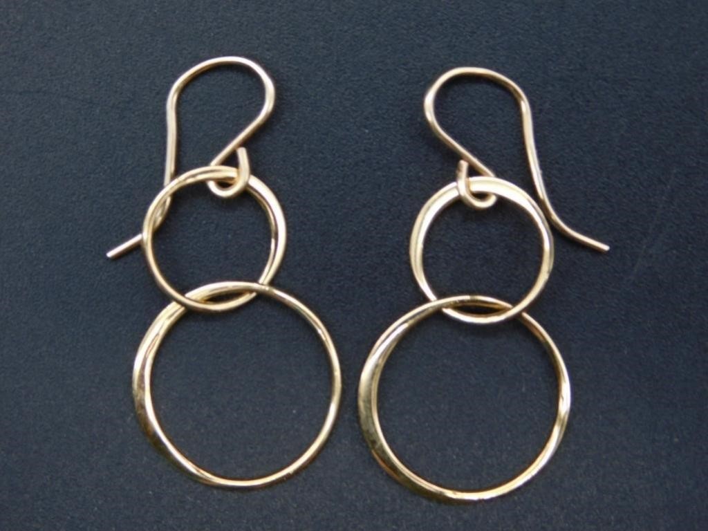 GOLD PLATE OVER STERLING CIRCLE DANGLE LINK EARRIN