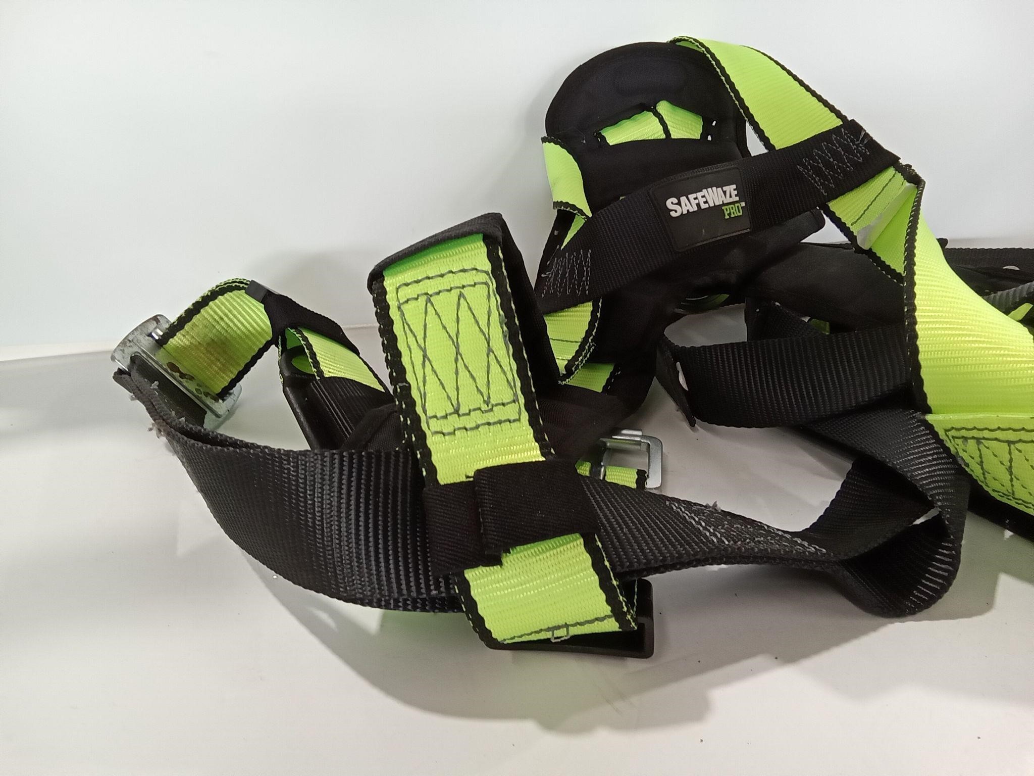Safewaze FS-FLEX280-2X Pro+ Full Body Harness