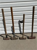 4 Sledge Hammers