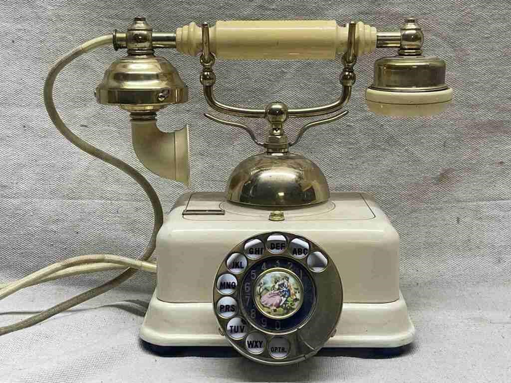 French Style Rotary Dial Telephone