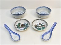 CHINESE BLUE BOWLS SPOONS SMALL ASIAN DECOR BOWLS