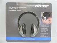 BOSE 331385-0010 AROUND-EAR HEADPHONES