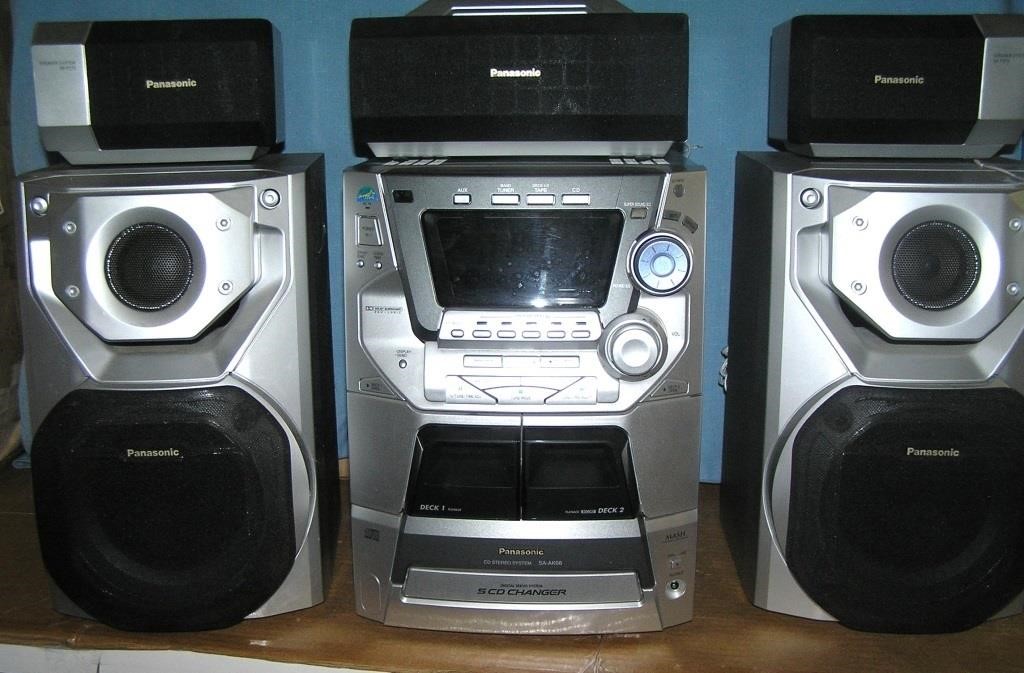 6 piece Panasonic CD stereo system