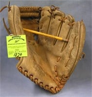 Vintage Leather Bobbie Shantz baseball glove