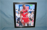 Michael Jordon Autographed 8 by 10 color photo wit