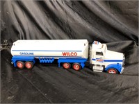 WILCO / TOY TANKER TRUCK / NOS / 1991