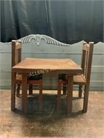 LARGE DOLL TABLE WITH 2 CHAIRS