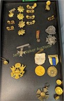 Military Medals, Pins. 1914 1918 Cross Swords