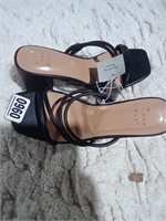 A.new Day Sandal Heels Size 6