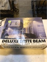 Deluxe Brite Beam outdoor lighting fixture