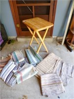 wood tv tray, 9 throw rugs
