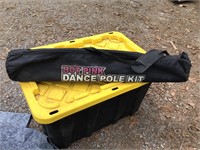 Hot pink dancer pole kit small tear in bag