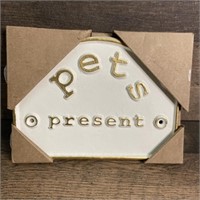 Pets Present Sign White & Gold Smith & Hawken