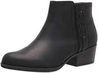 Clarks Women's Adreena Lilac Ankle Boot