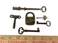 Skeleton keys, folding key, clock key, old brass