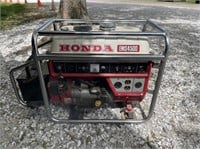 Honda EMS-4500 Gas Powered Generator