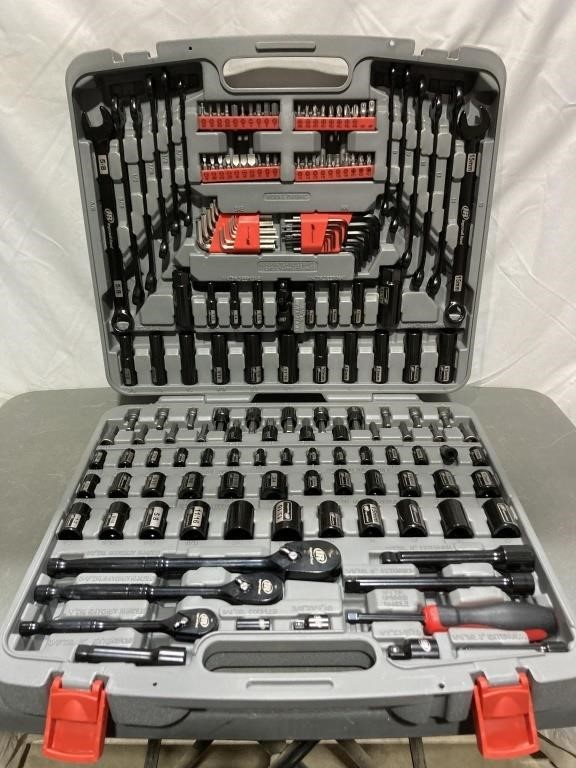 Ingersoll Rand Tool Set (pre-owned)