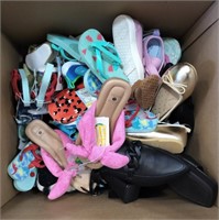 Miscellaneous Box Of Shoes / Sandals Various