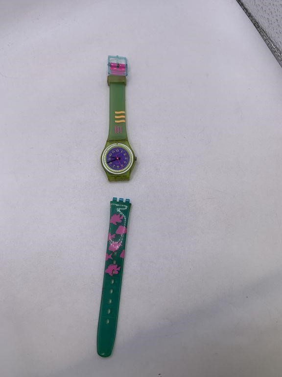 VINTAGE SWATCH WATCH-NEEDS A NEW BAND