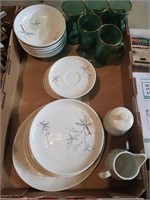 CAREFREE BY SYRACUSE CHINA 22 PIECES