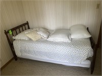 Trundle Bed & Contents