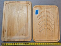 Farberware and No-Name Brand Cutting Boards (2)