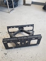 SMALL TV WALL MOUNTS