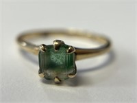 Antique 10K Emerald Ring