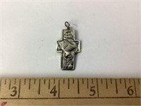 Sterling cross pendant with fish 7 grams