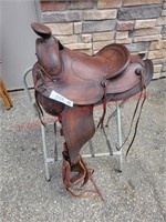 Nice Vintage Western Saddle 14 ½ in Seat