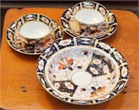 Royal Crown Derby 2 Cups & Saucers & Bowl
