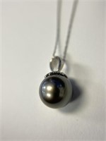 14K Large Black Pearl Pendant and Chain