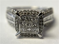 10K Diamond Ring, Modern Style- 1 ctw.