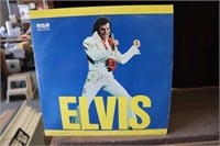 "Elvis" 2 disc Set 33 LP Vinyl Records