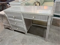 White Wicker Desk With Glass Top  ( needs tlc) 46