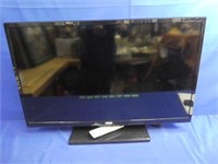 R C A 32" Flat Screen T V With Remote