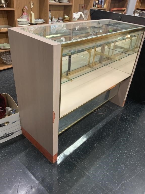 Glass Front Display Case 32x48