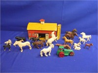 Tin Barn, Matchbox Steamer, Toy Horses