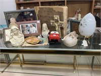 Vintage to antique collectibles. Religious group.