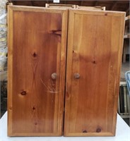 Cute 2 Door Cabinet. 20.5"x12"x24"