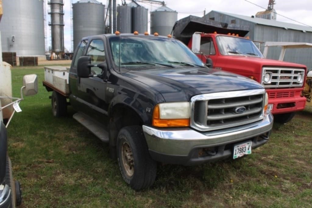2000 Ford F350 4x4 Ext Cab