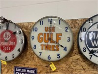 Gulf Tires Glass Lighted Clock