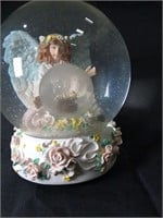 Large Sparkle Globe w/ Angel Music Box