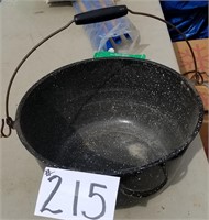 Lg Granite Ware Pot 15” diameter