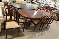 GIBBARD CHERRY DINING ROOM TABLE WITH 6 CHAIRS &