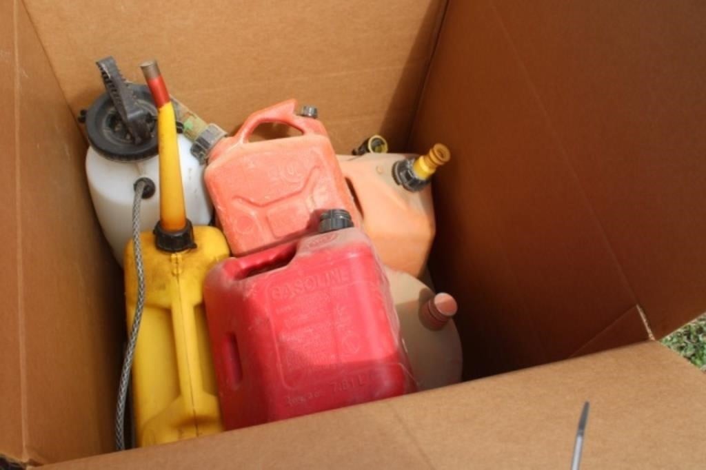 Box of Gas Cans & Sprayers