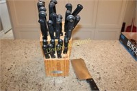 Farberware Knives & Wooden Block, Cleaver