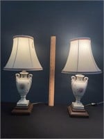 2 Small Vintage Bedroom Lamps