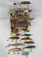 (17) SOUTH BEND FISHING LURES: